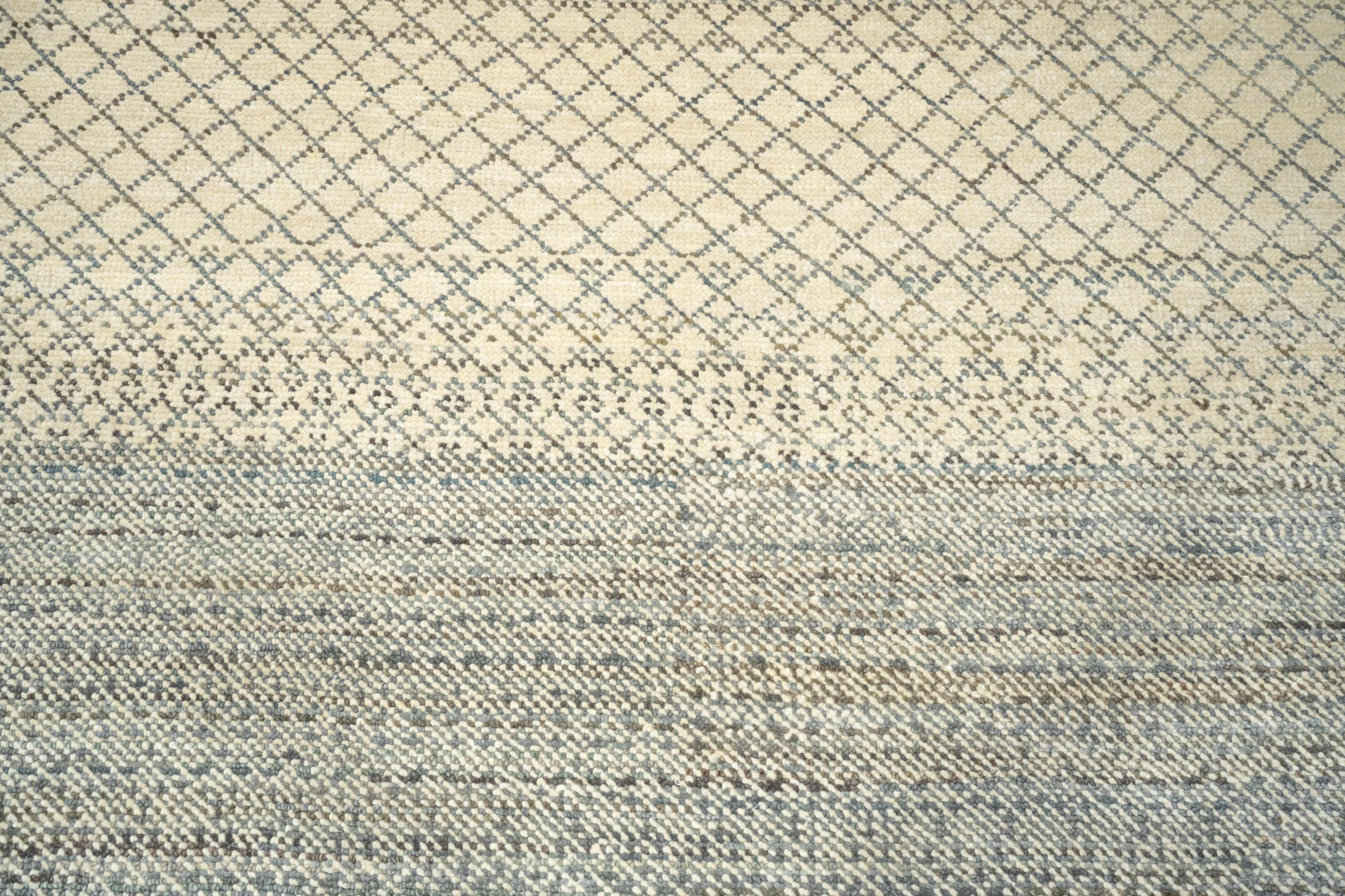 Handknotted Carpet, DIA- 434 DCM, Grey &Ivory